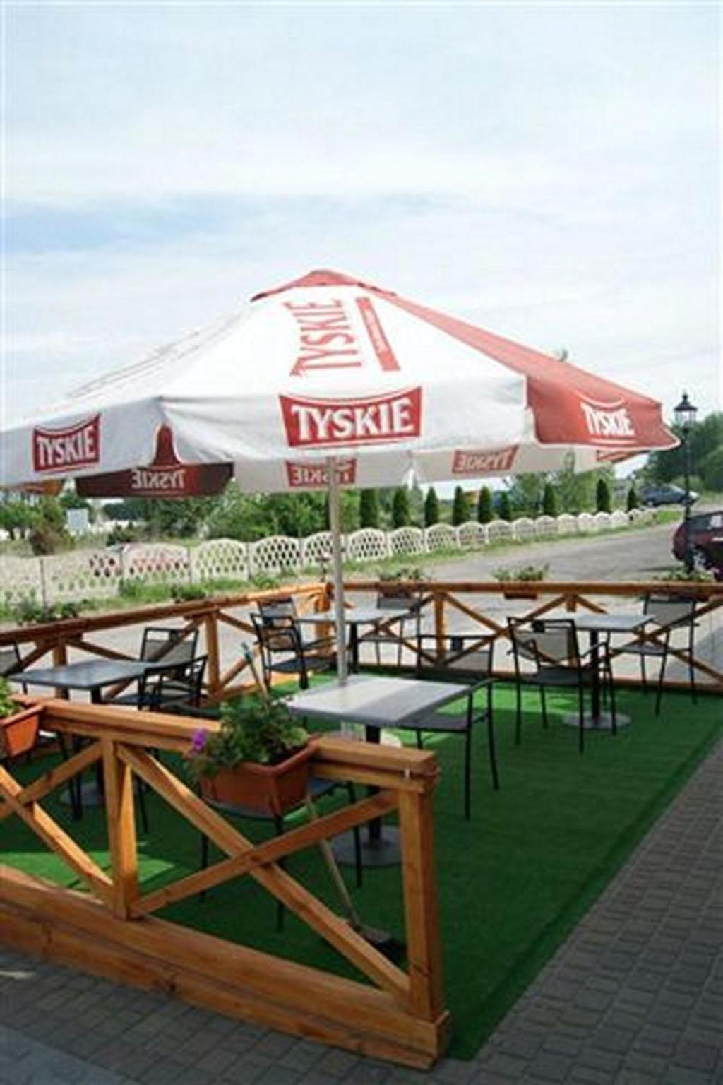 Pokoje Goscinne Gum-Bar Biskupice  Екстериор снимка
